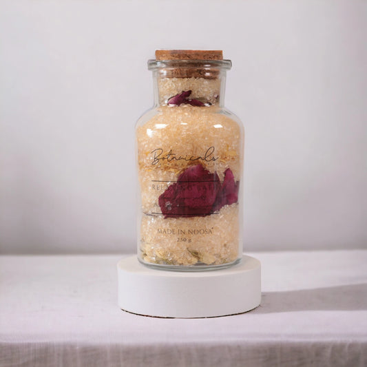 Luxury relaxing magnesium gold bath salts